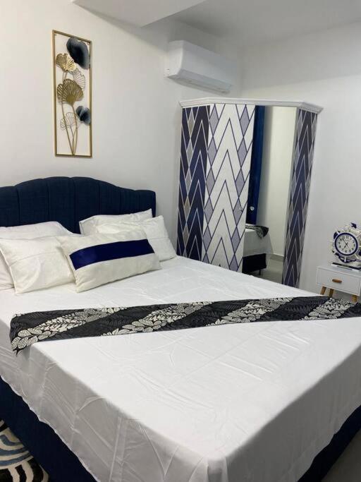 Stylish & Luxury 2-Bed Parkside Apart With Pool Vacoas-Phoenix Exterior foto